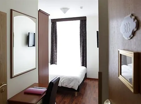 Vauban Hotell 3*